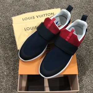 Authentic Louis Vuitton sneakers size 9